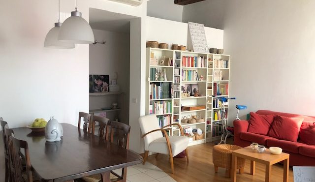 CERRETO GUIDI – APPARTAMENTO IN EDIFICIO D’EPOCA