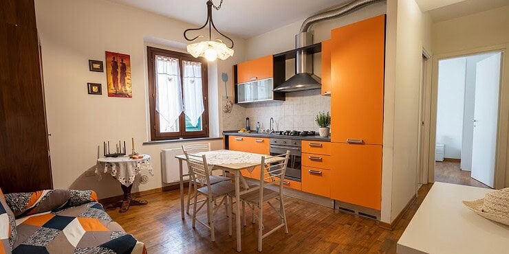 EMPOLI – ELEGANTE BILOCALE RISTRUTTURATO CENTRO STORICO